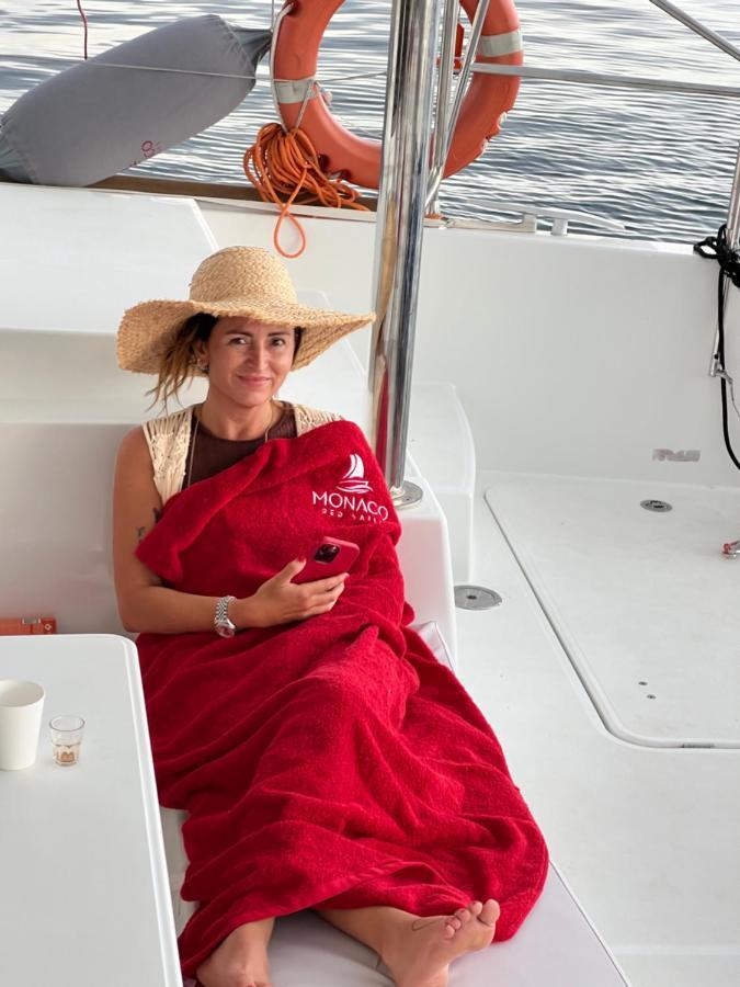 מלון מונטה קרלו Red Sail מראה חיצוני תמונה